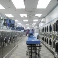 Smooth Wash Laundromat image 1